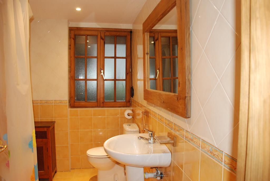 Casa Rural Janet Izalzu ภายนอก รูปภาพ